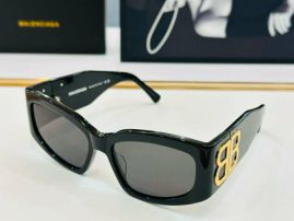 Picture of Balenciga Sunglasses _SKUfw56867750fw